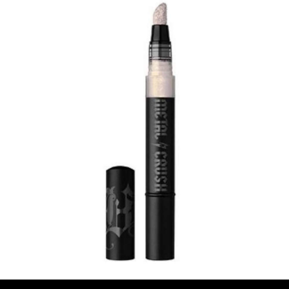 Kat Von D Metal Crush Liquid Highlighter HELIX